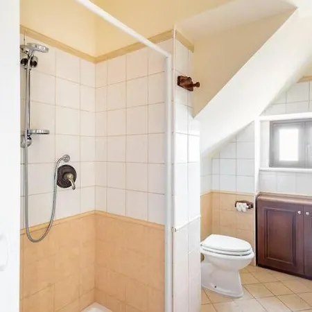 Luxury 2 בית הארחה